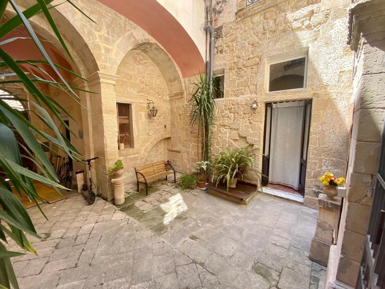 Antica Lecce Apartment Exterior photo